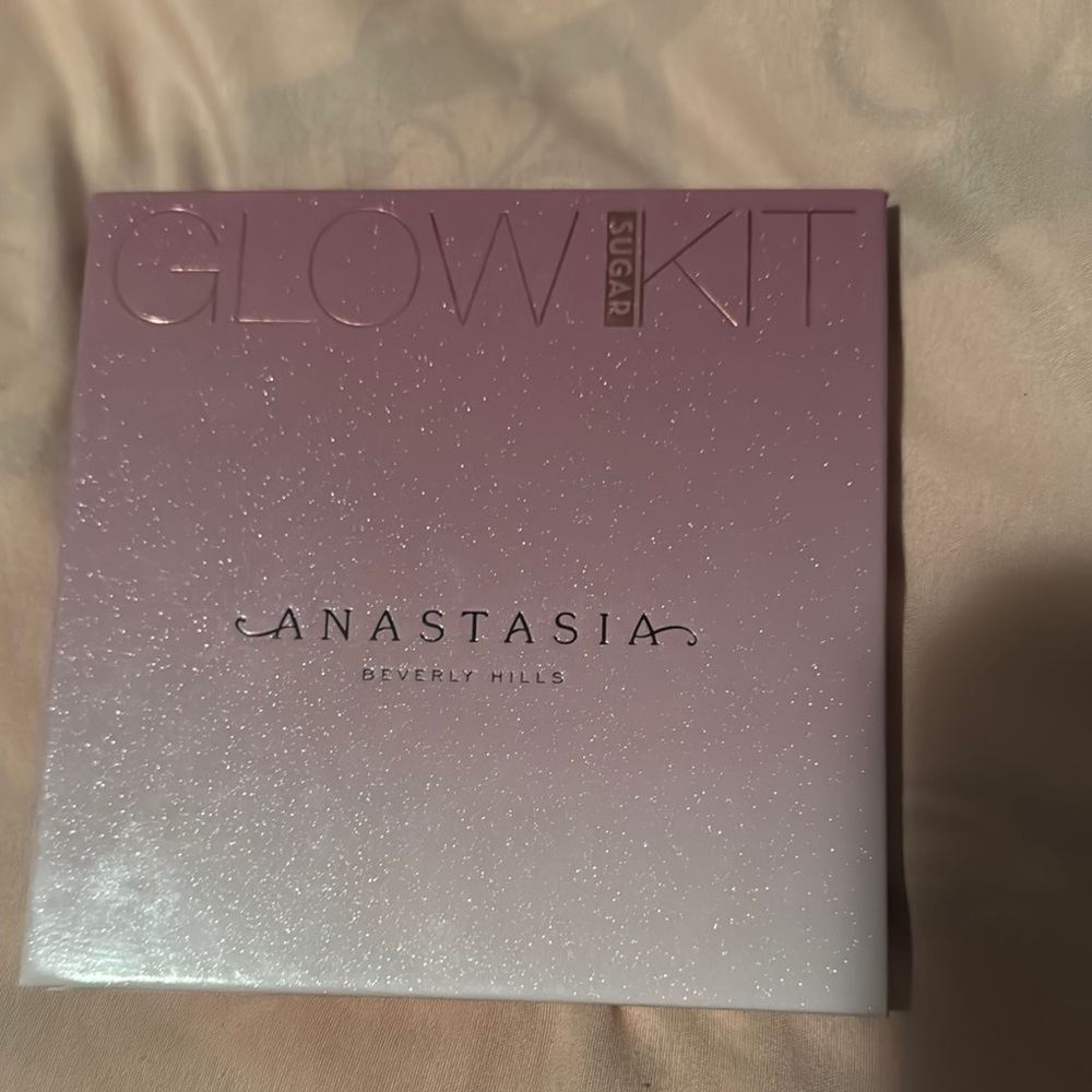 Anastasia Beverly Hills Glow Kit - Lavender Shimmer